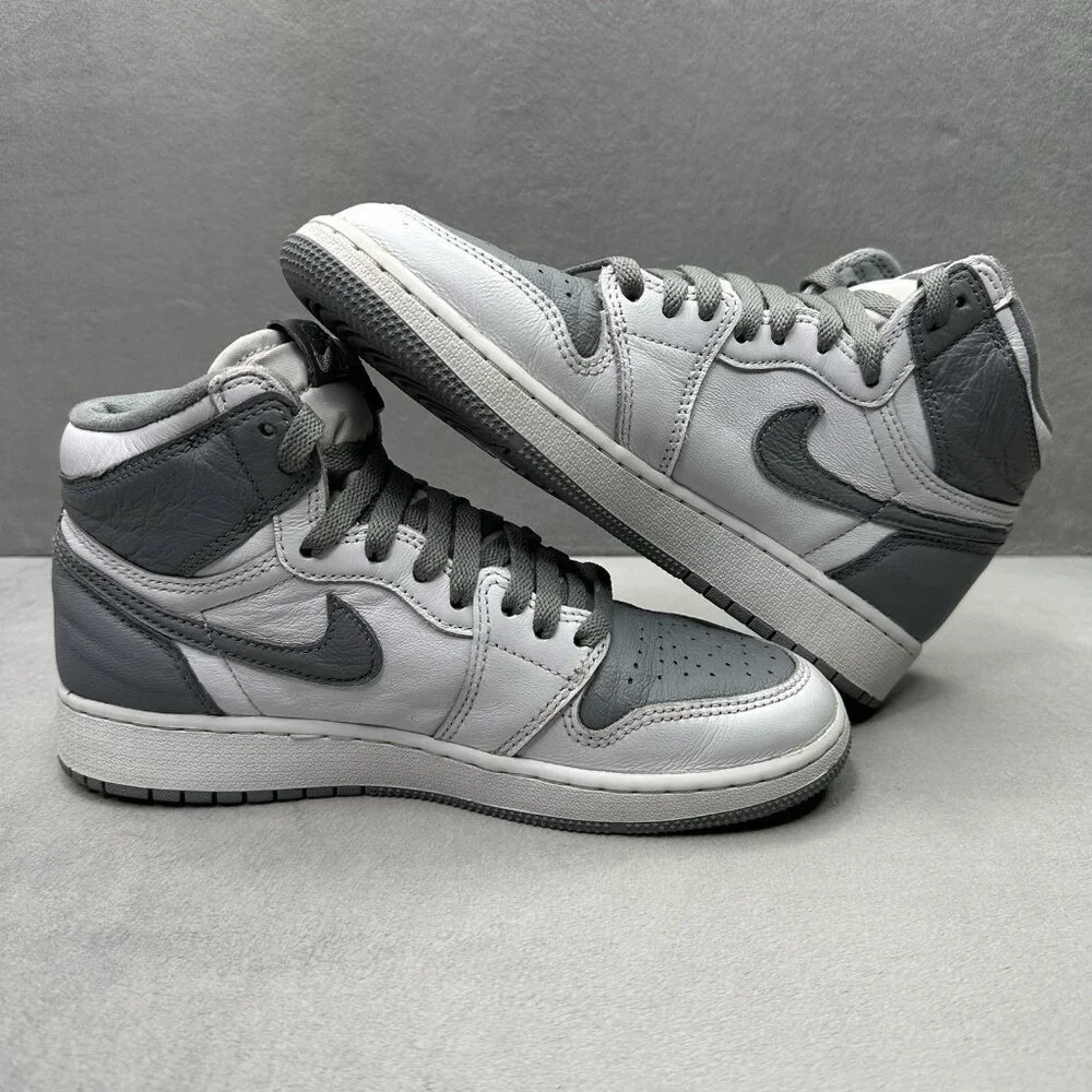 Womens 6.5 / 5Y‎ Nike Air Jordan 1 Retro High OG Stealth White 575441-180